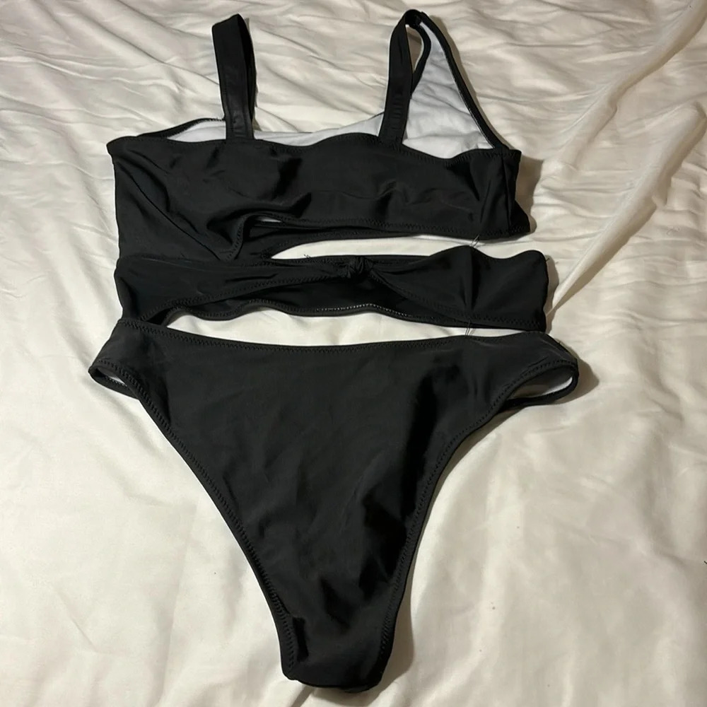 One Piece, Sexy, Cut-Out Swimsuit Black size L - Picture 6 of 11